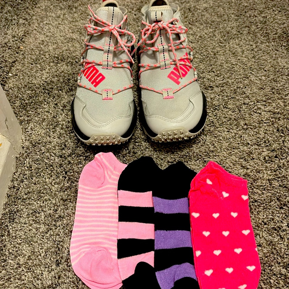 These were originally 160 but they didn’t fit my feet so I never wore them.